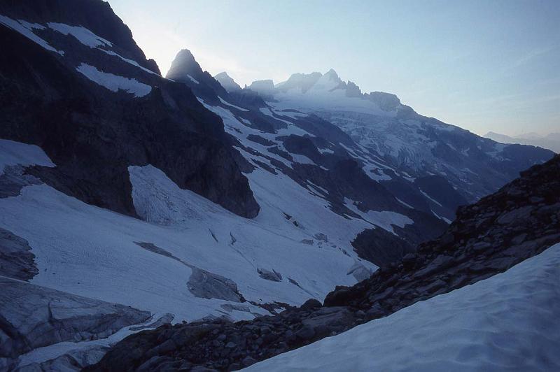 Ptarmigan Trav 057 Aug-1986 Dome Pk Morning.jpg